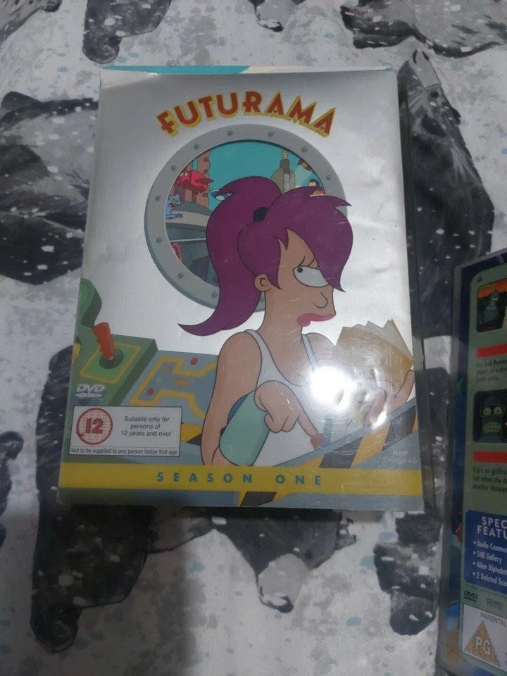 Futurama DVD box sets Season 1 To 4 Complete Sets Matt Groening 1-4 S01-s04 - Image 3 of 4