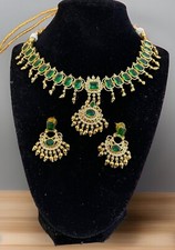 Indian Emerald Shine Cubic Zircon Choker Set with Floral Design