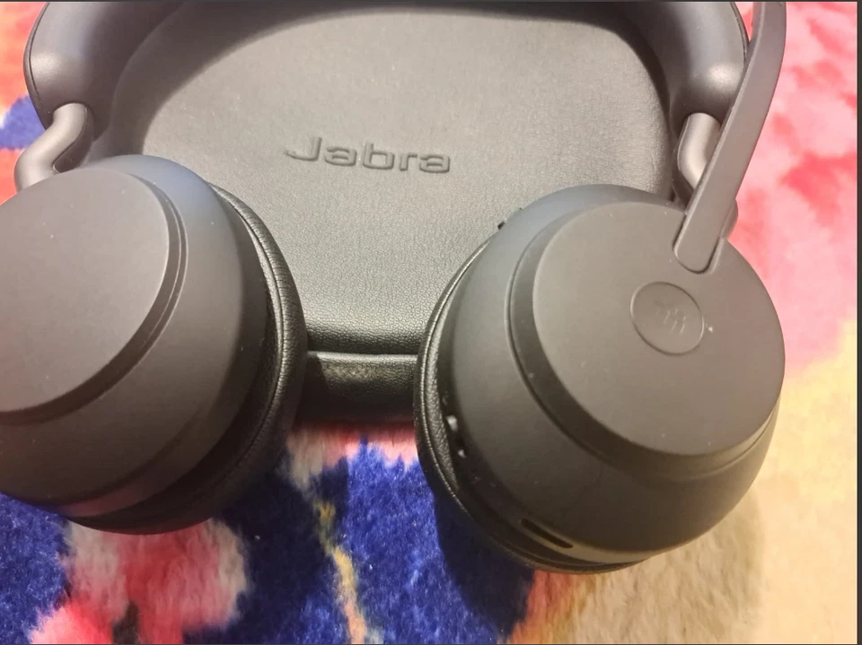 Cuffie Professionali Jabra Evolve2 65 Teams Stereo con Custodia e Dongle *2 - Immagine 4 di 4