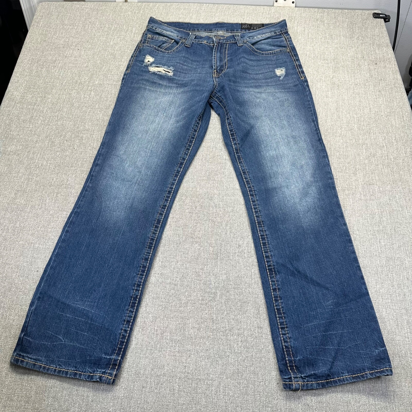 TK Axel Jeans Mens 36x34 Relaxed Straight Blue Faded Distressed eBay