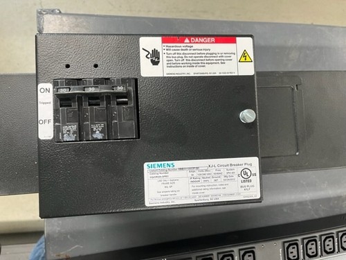 Liebert server room, 12 units fully load + 24 Siemens XQ45RGN breaker plug - Picture 8 of 15