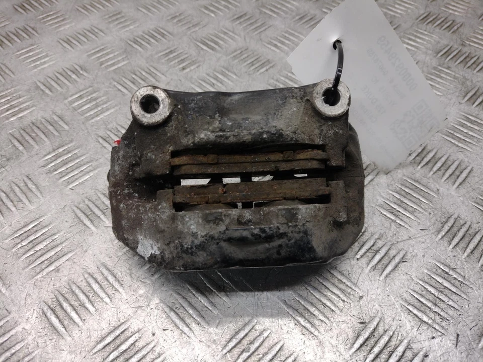 PINZA FRENO DELANTERA KTM 125 DUKE - NECESITA SERVICIO (ver anuncio) Foto 4 de 4