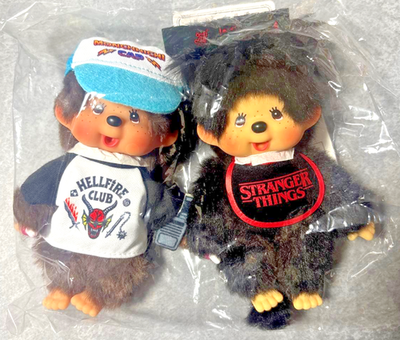 Monchhichi Stranger Things Bib & Hellfire Club ver Set Keychain