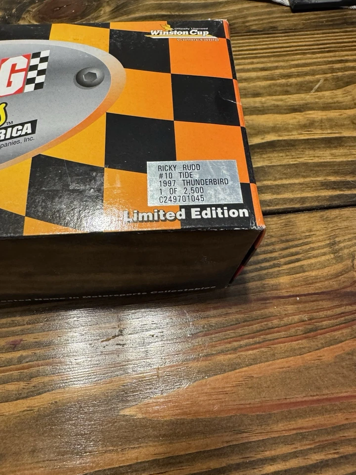 Racing Collectables 1997 Ricky Rudd Thunderbird Tide 1/2500 - Image 4 of 4