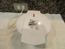 Waffle WOW Emoji Waffle Maker in the Box  Super Clean and Working Well See Video