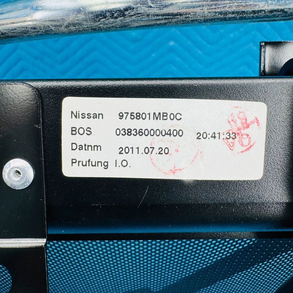 Parasol eléctrico trasero Infiniti M56 2011-2013 127 k OEM 975801MB0C Foto 3 de 4