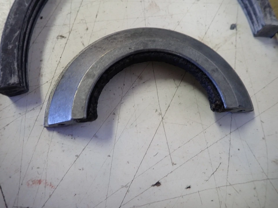 Nuevo de Lote Antiguo Kit de Sello de Aceite Principal Trasero Willys Jeep Con Juntas # 917608 Años 40 Años 50 Foto 3 de 4