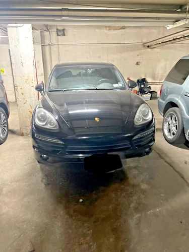2012 Porsche Cayenne S Image 1 of 2