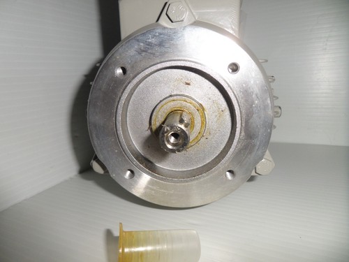 ⭐NEW IN BOX⭐ SIEMENS 1LE10020CB322KA4 ELECTRIC MOTOR 460V - Picture 13 of 23