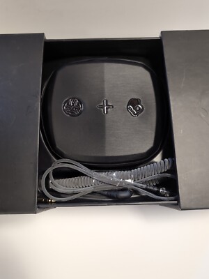 SKULLCANDY Mix Master DJ Headphones CHICAGO BULLS NBA S6MMDM SKULLCANDY Mix Master DJ Headphones CHICAGO BULLS NBA S6MMDM