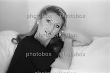 * Sheila - Exclusive PHOTO 2071 *