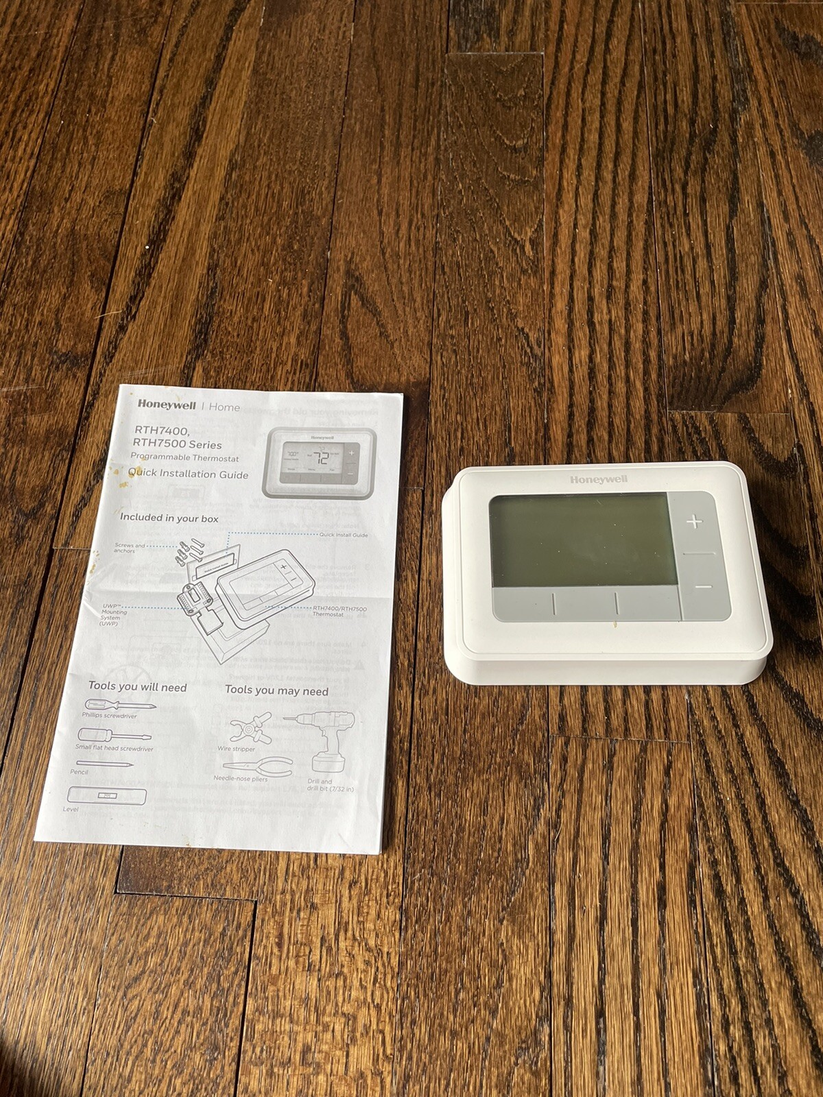 Honeywell Home Themistat RTH7400, RTH7500 Series Preowned