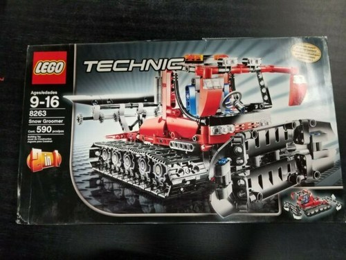 LEGO TECHNIC: Snow Groomer (8263)