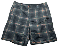 Columbia Outdoor Shorts Mens size 38 Gray Plaid Flat Front Omni Shade