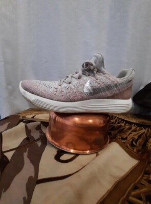 NEUE NIKE SNEAKER 41 IM OFFIZIELLEN SHOP GEKAUFT 