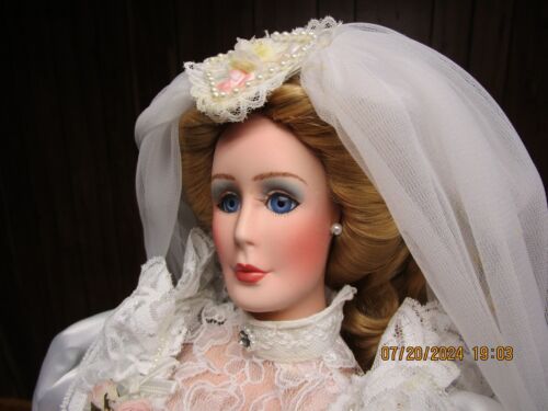 1994 Annual Bride Bisque Porcelain, Dynasty Doll Collection,23",Hazel Tertsakian - Picture 5 of 16