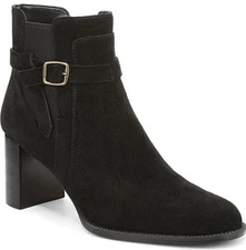 Vionic Women's Vivette Boots NW/OB