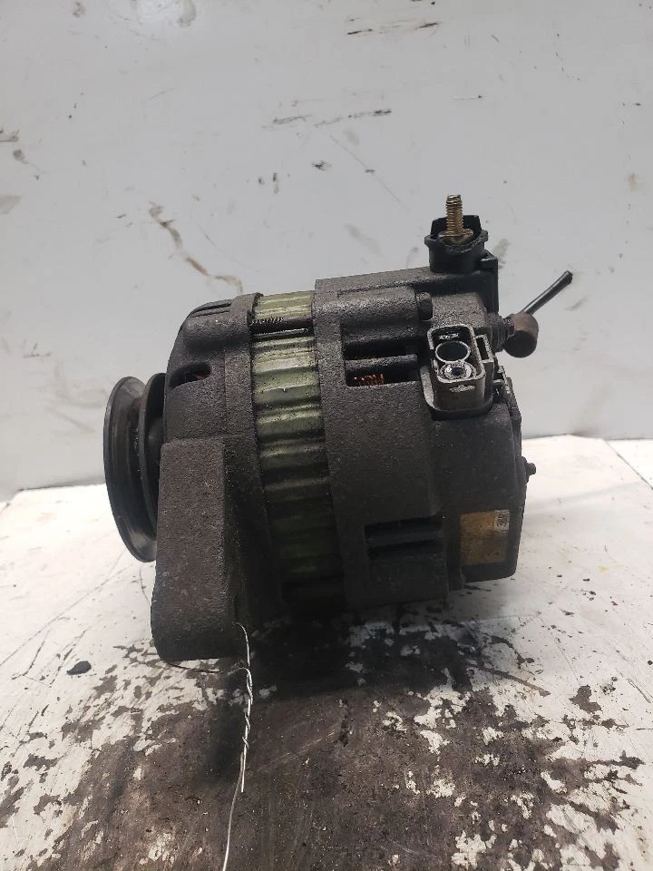 4-цилиндровый генератор переменного тока подходит для пикапа Nissan 90-93 годов выпуска 1383345 - Изображение 4 из 4