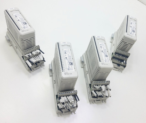 ABB 3BSE008510R1 DO810/ 3BSE013230R1 TU810V1