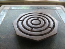 labyrnth maze Brain Teaser Wooden Puzzle Solid Walnut handmade Desktop Ornament.