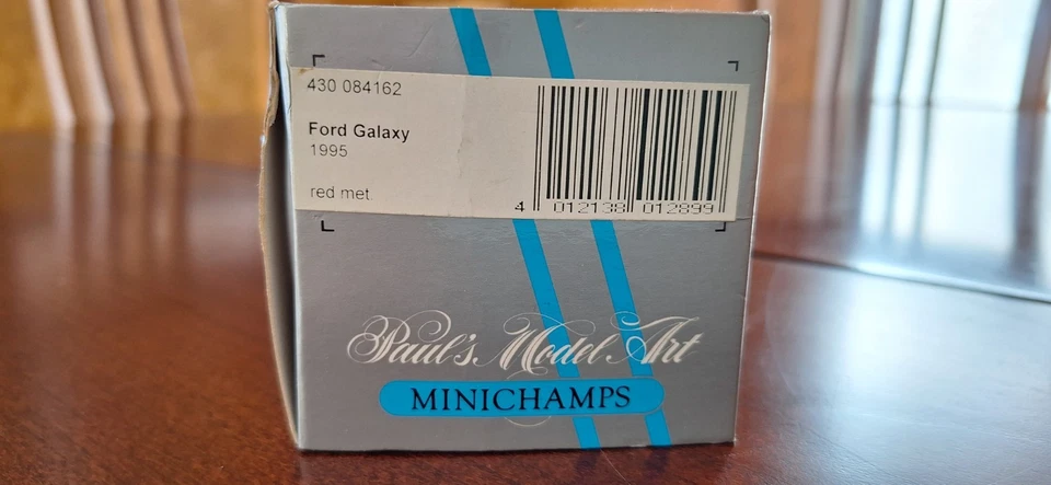 Mini furgoneta Ford Galaxy o Windstar 1995 Minichamps sin usar, en caja Foto 2 de 3