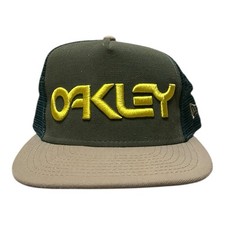 Oakley New Era 9FIFTY Trucker Snapback Hat Green Yellow EUC
