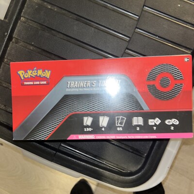 Pokemon TCG Trainer's Toolkit Box 2020 neu versiegelt - rot - selten