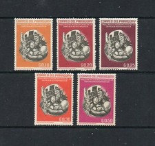 Capsule des astronautes Paraguay 1963. Jeu complet. MM. Un seul affranchissement pour tous les achats...