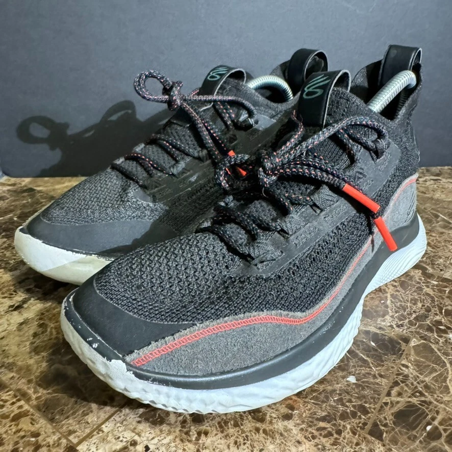 Under Armour Stephen Curry 8 Flow Homme Taille 7Y GS BHM Femme   Taille 6,5Y