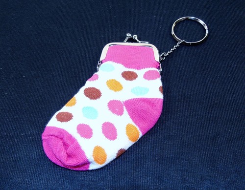 Cartera de monedas con calcetín tejido con cierre a presión e inicial con monograma, elección de rosa o azul - Imagen 7 de 9