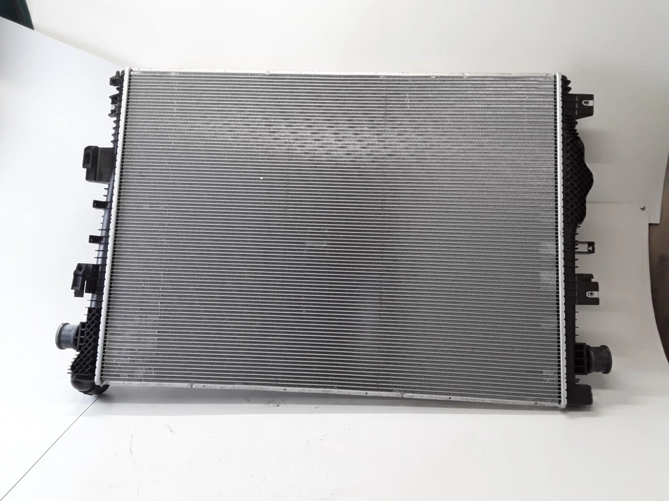 Radiador 2017 2018 2019 para Ford F250 F350 Super Duty 6,7 L V8 Motorcraft RAD-148 Foto 3 de 4