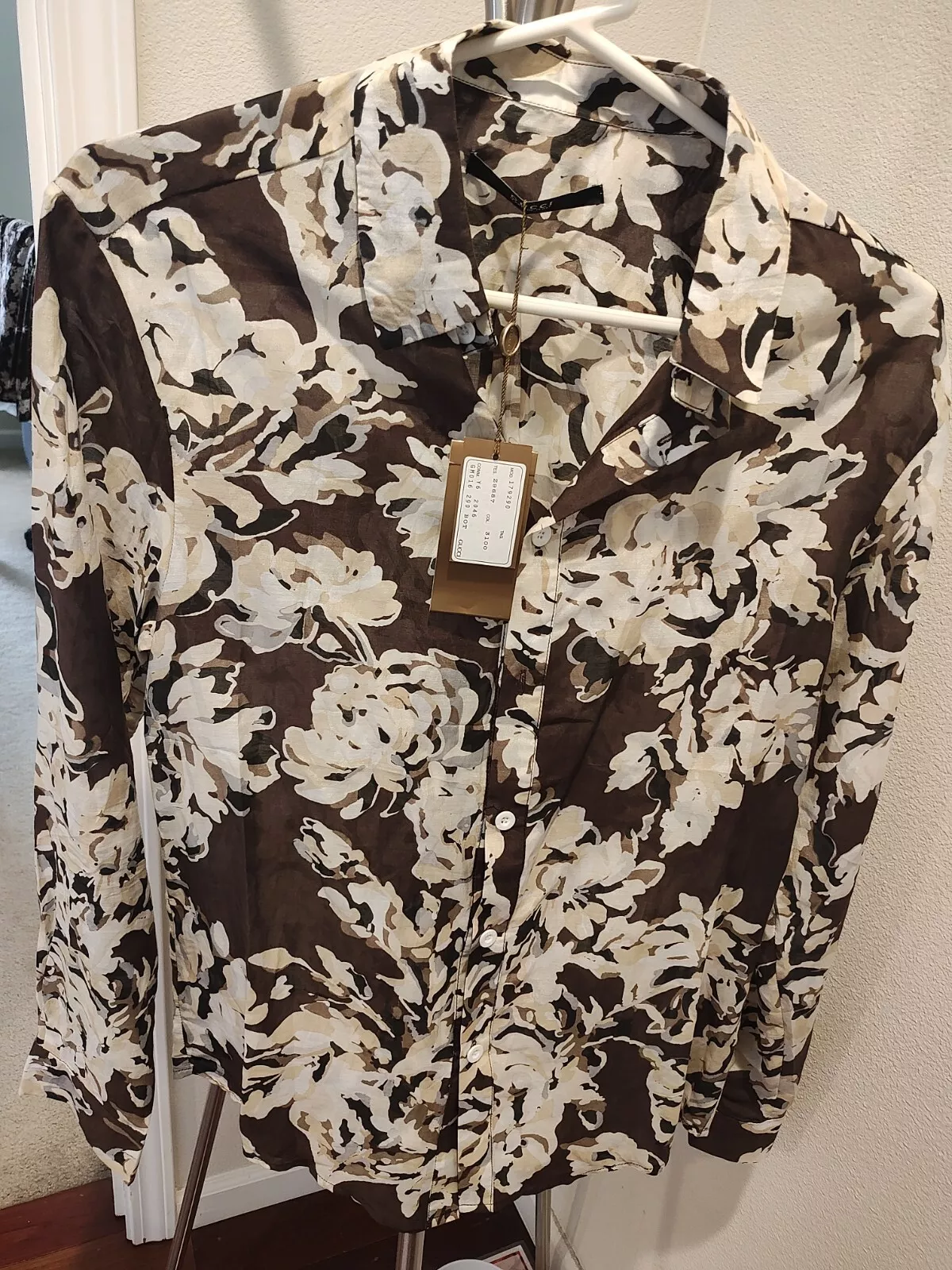 Chemise habillée Gucci Italie L29/29,5 unisexe coupe slim boutonnée manches longues.
