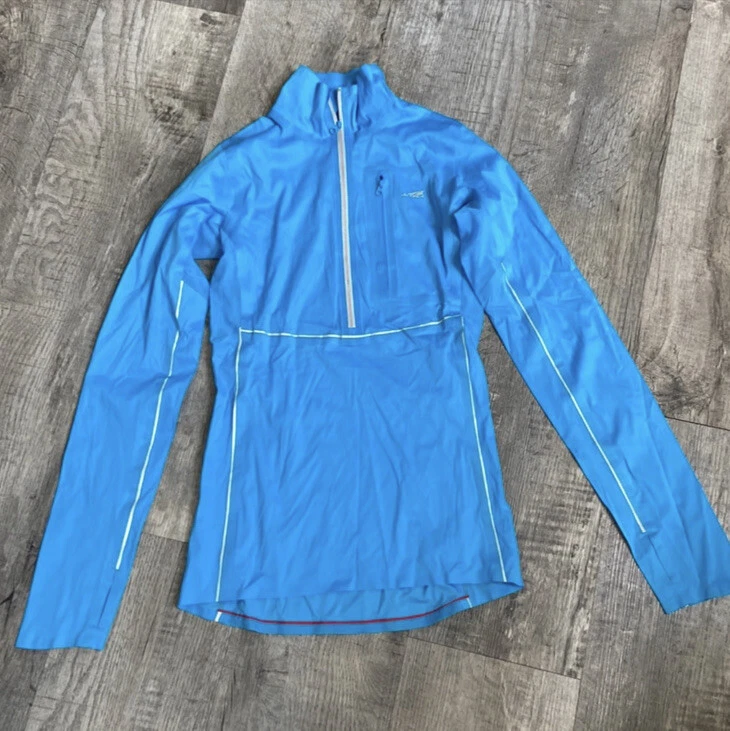 Altra windbreaker deals
