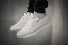 Size 12 - adidas Yeezy Boost 350 V2 Low Cream White / Triple White