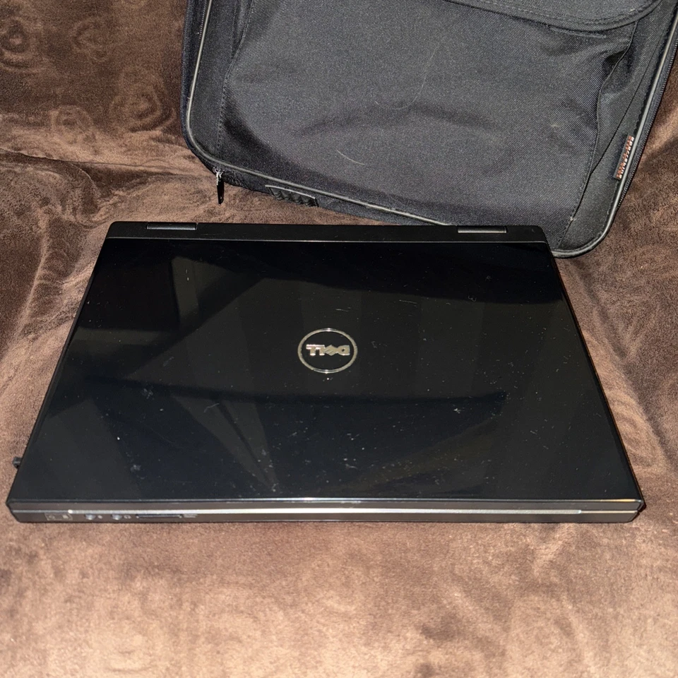 Dell Vostro 1510 Laptop With Charger And Bag - Image 4 of 4