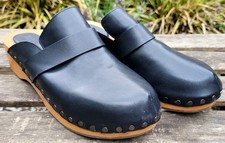 Zara  Black Studded Clogs Mules Sandals UK Size 5 - Eu 38