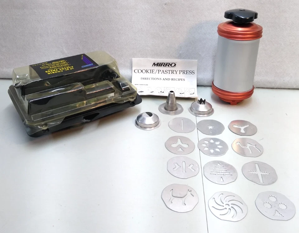 Пресс для выпечки печенья Mirro 16 шт модель M-0358-22, 12 тарелок. 3 совета, буклет - Изображение 3 из 4