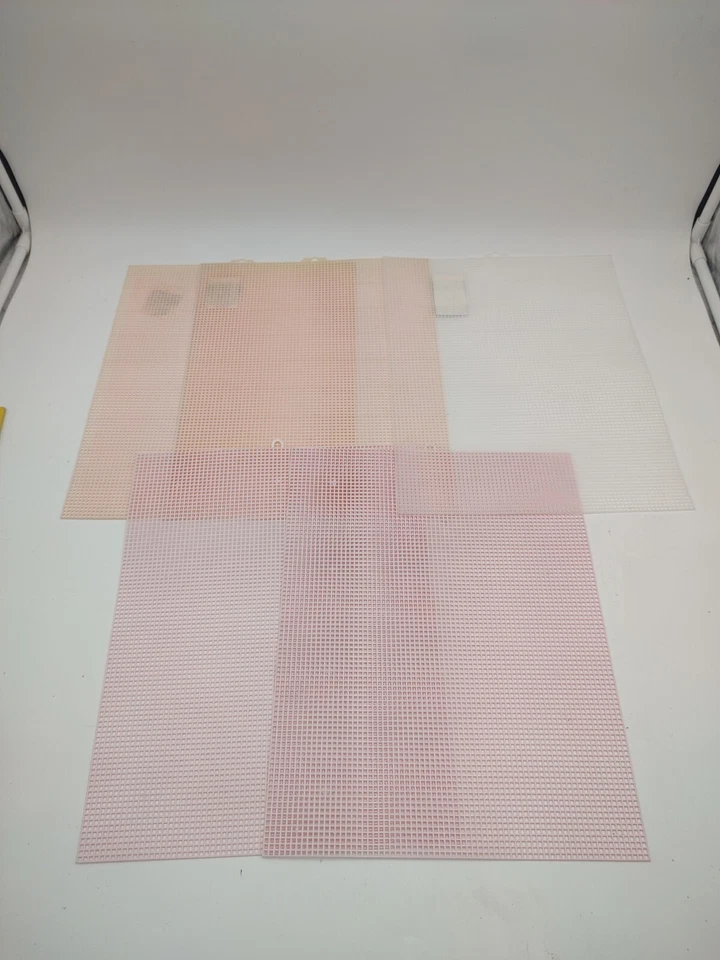 5 Sheets Quick Count #7 Mesh Clear Pink  Plastic Canvas 13.5x10.5” Uniek USA VTG - Image 4 of 4