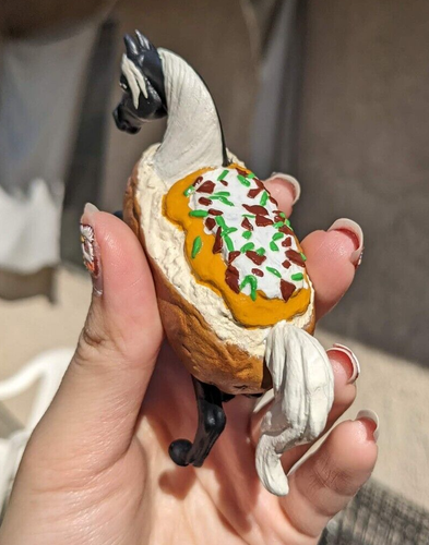 Custom Loaded Baked Potato - Breyer Arabian Stablemate - Food Series - Bild 24 von 24