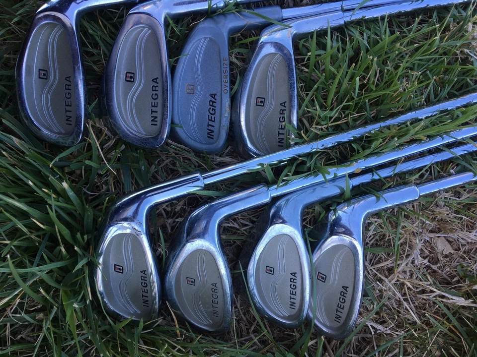 Conjunto de tacos de golfe Integra True Temper ferro 3-4-5-6-7-8-9-S ferro aço S-Flex destro - Imagem 2 de 4