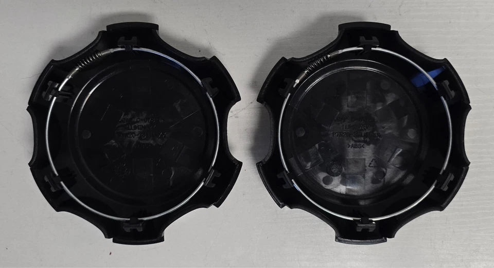 Tapacubos centrales de rueda Toyota 4Runner 2015-2019 gris oscuro originales OEM PTR20-35111-XX Foto 2 de 2