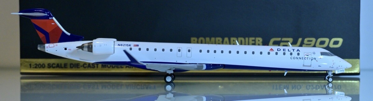 Gemini ジェミニ bombardier CRJ900 1/200 Bombardier CRJ-900