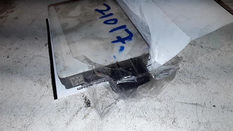  2009 CRYSLER 300 MÓDULO PONTO CEGO PARA-CHOQUE MONTADO - Imagem 2 de 3