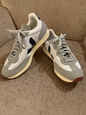 (WMNS) VEJA Rio Branco Vintage Runner 'Grey Navy' RB012866 - Size 8 /39 Clean!! 