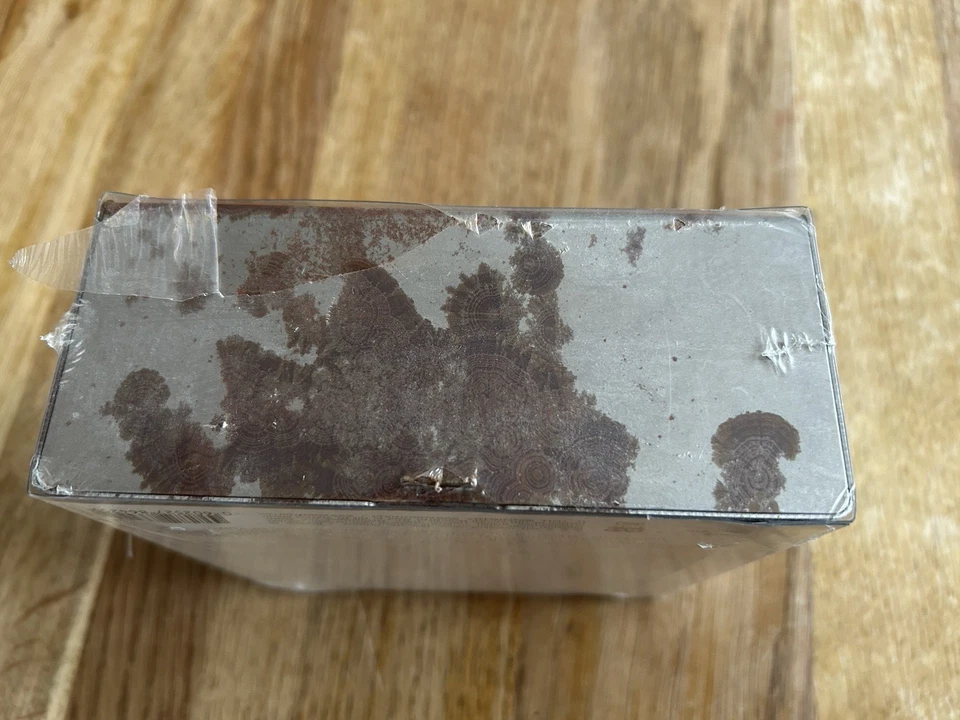 Rammstein Made in Germany 1995-2011 - Limited Super Deluxe Edition, rostende Box - Bild 3 von 4