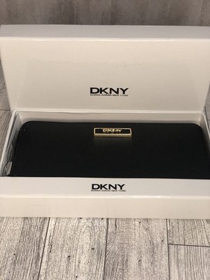 DKNY Black Leather Bryant Park Zip Around Continental Wallet
