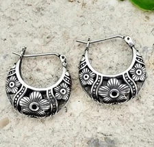 Women's Bohemian Retro Hollow Moon Crescent Hoop Earrings