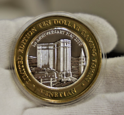ラスベガス $10 シルバーストライク VENETIAN 2000 2000 Ventian Las Vegas NV Casino $10 Gaming Token .999 Fine Silver