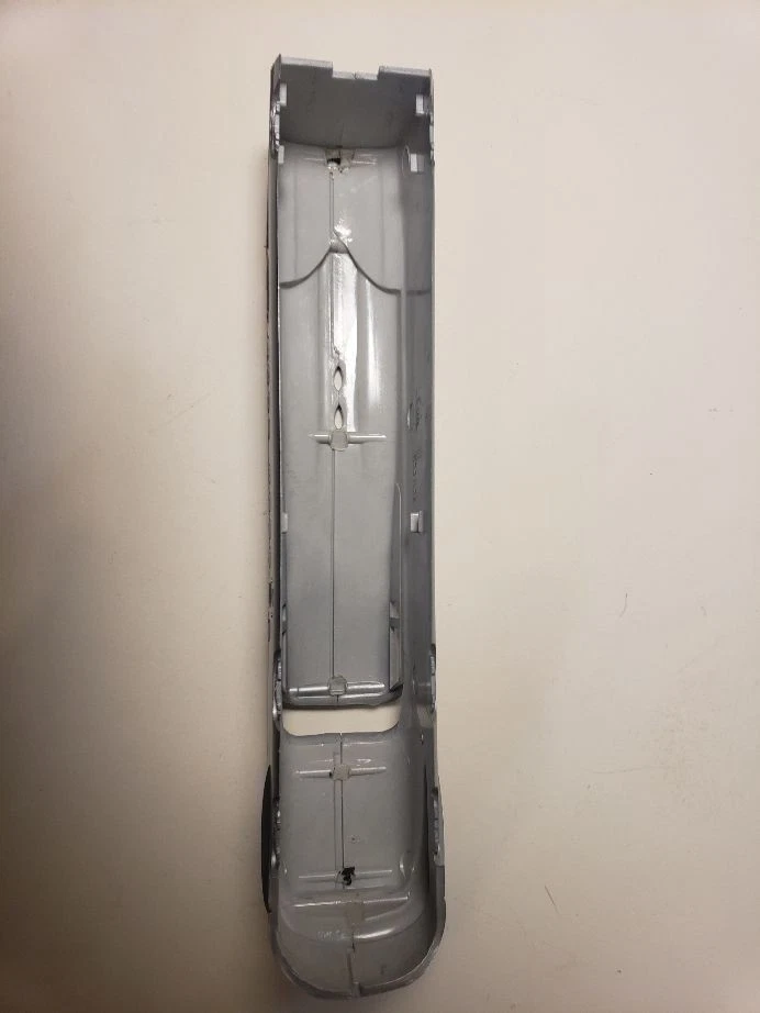 Bowser Aerotrain diesel locomotive HO EMD GM-T1 shell Varney - Image 4 of 4