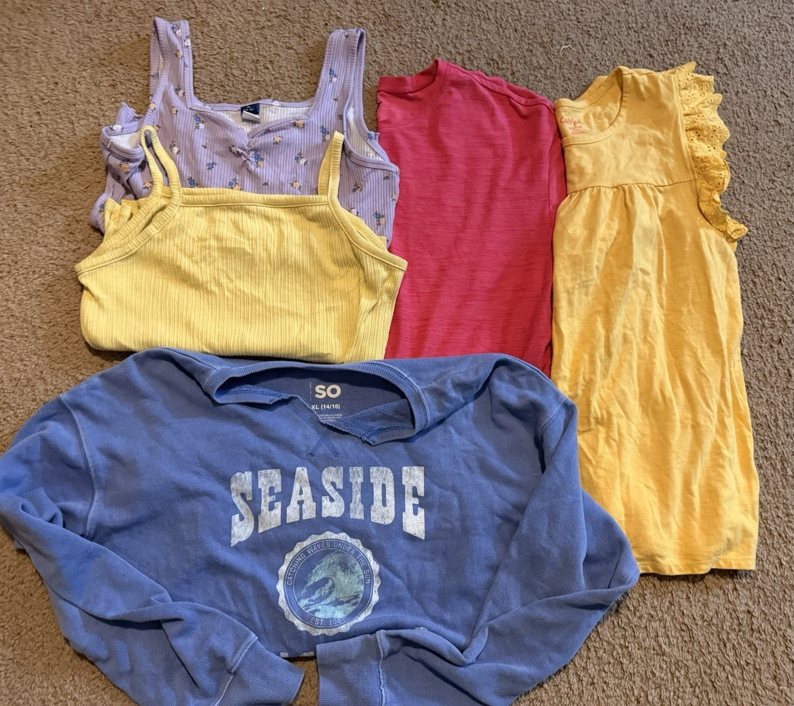 Girls Summer Clothing Lot
Opens in a new window or tab